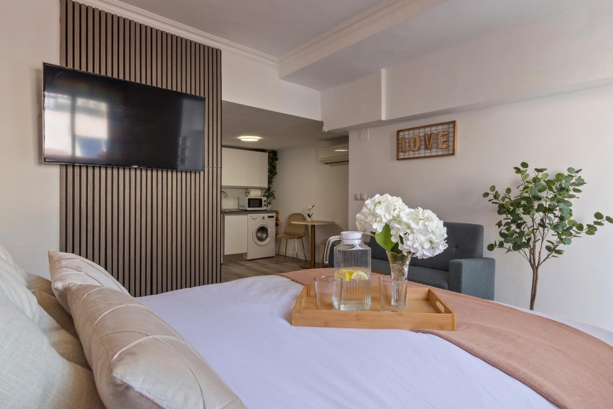 Luxer Holidays Málaga Eksteriør billede
